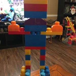 Meet your Posher, Charles